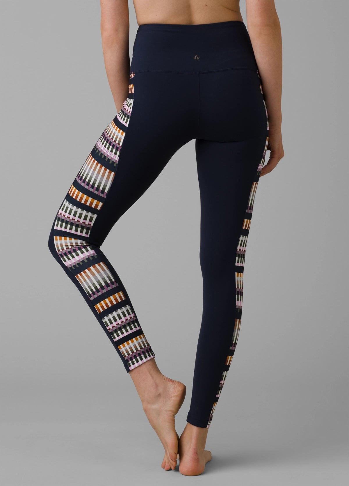 High-Waisted Side-Stripe Pocket Elevate 7/8-Length Leggings For Women