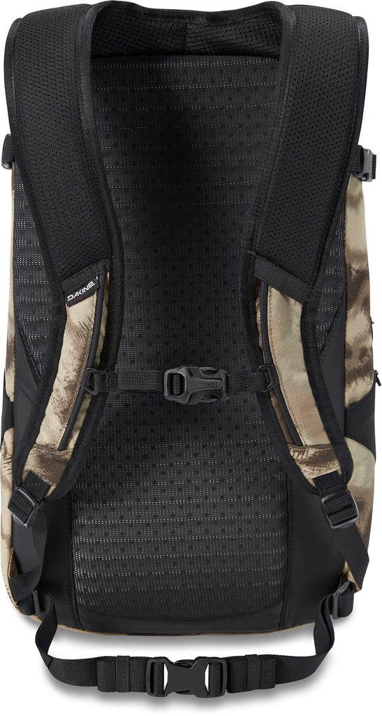 Canyon 20L Backpack - Dakine - Chateau Mountain Sports 